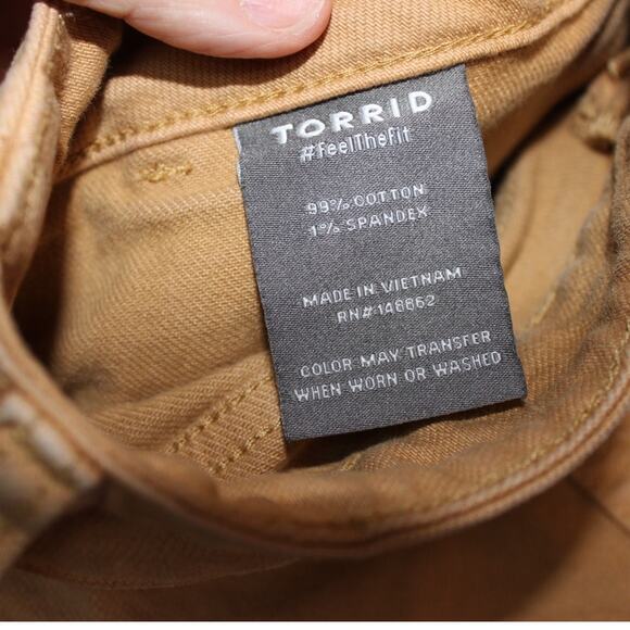 Torrid Button Up Camel Jeans Size 24Reg Fray leg - Picture 7 of 9